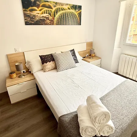 Ramon Pignatelli Διαμέρισμα *